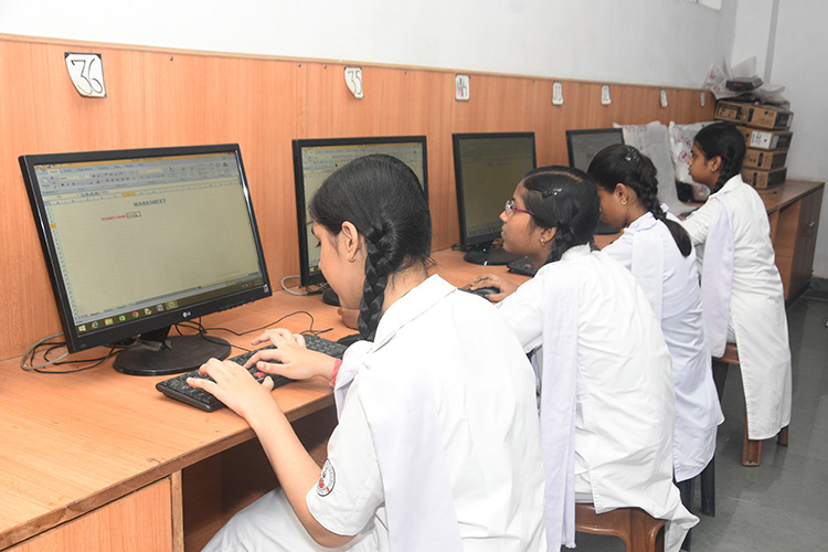 Pioneer Montessori School
