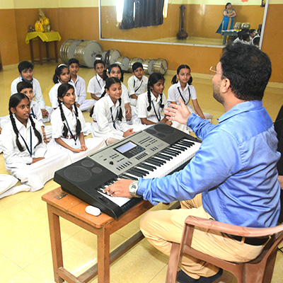 Pioneer Montessori School